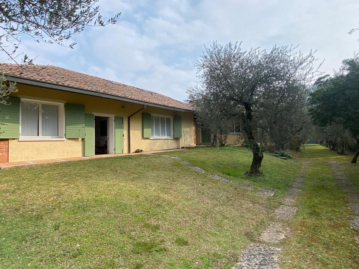 Villa Sweet Flower - With Private Pool And Garden Manerba del Garda Dış mekan fotoğraf
